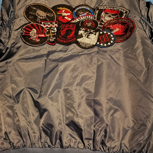 Jacket - Picture 4 of 5
